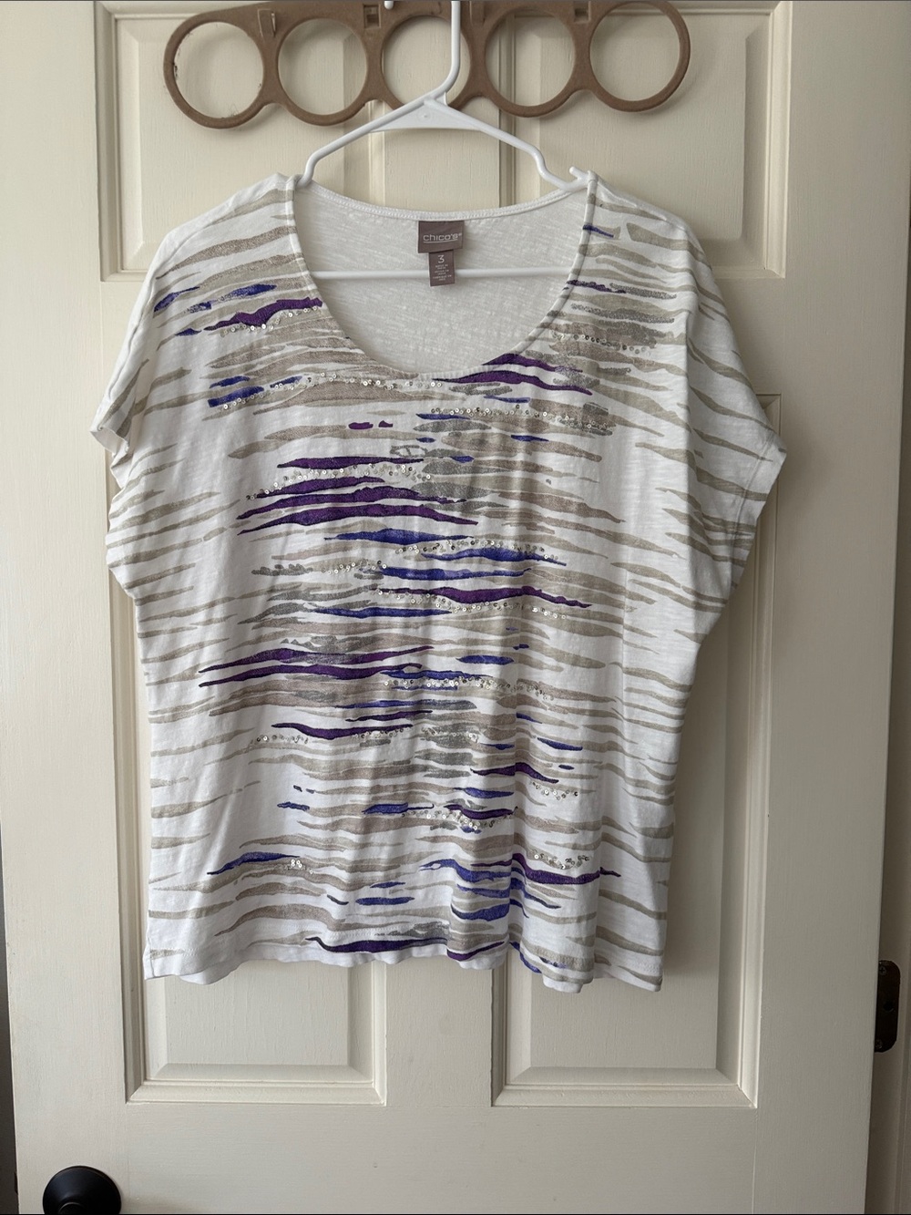 Chico's Size 3 White Short Sleeve Scoop Neck Tee with Purple and Taupe Stripes